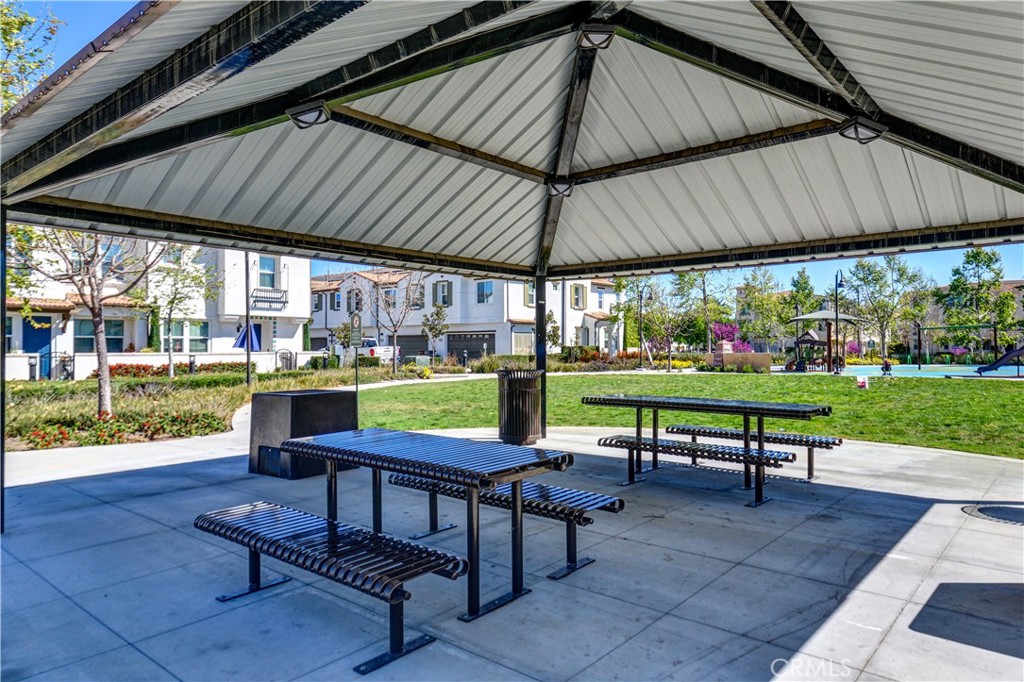 30353 Town Square