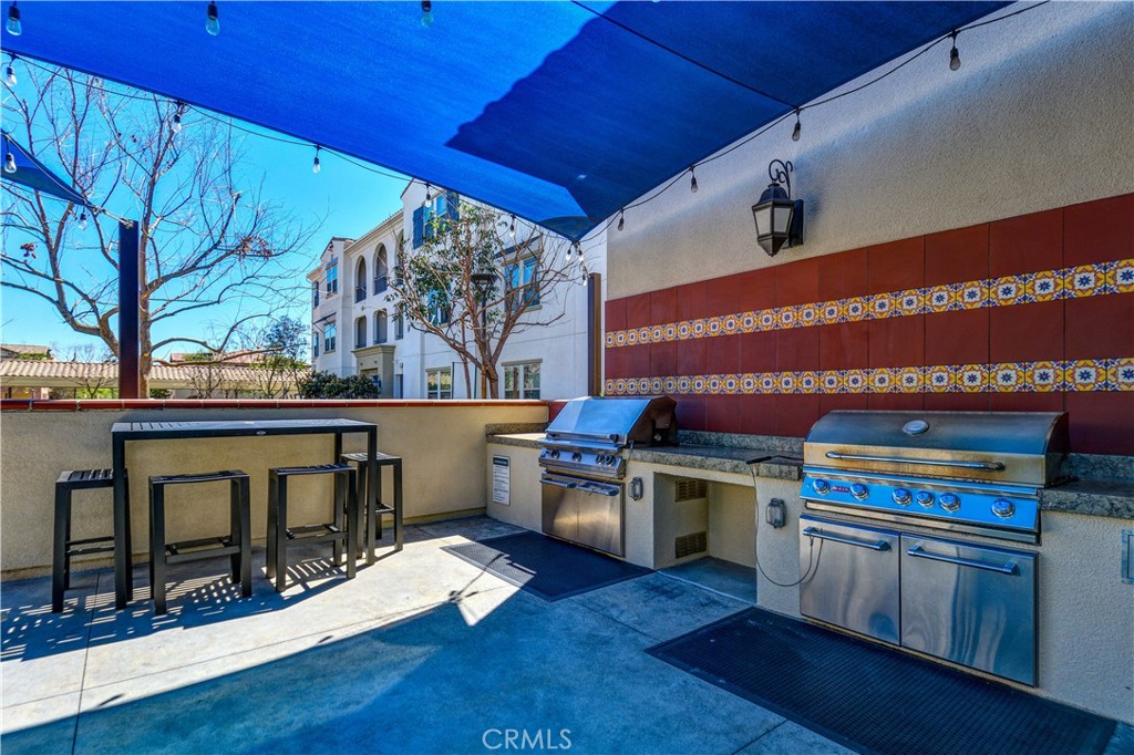 30353 Town Square