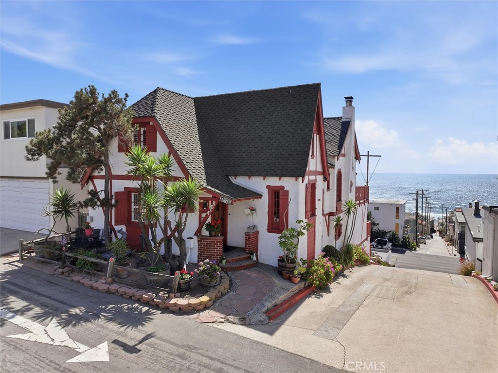 4308 Crest Drive