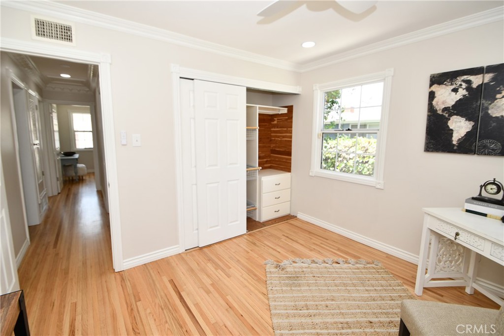 2326 W 183rd