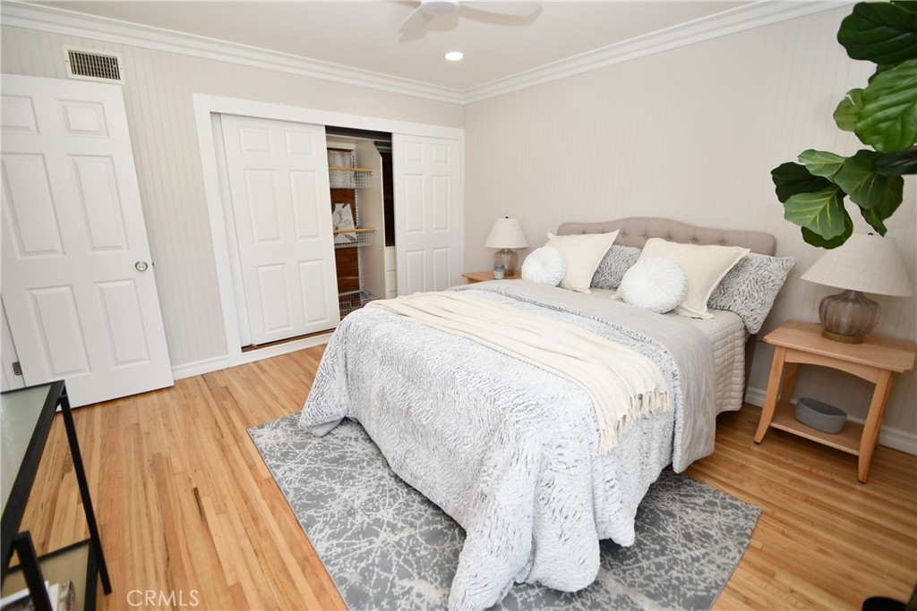 2326 W 183rd