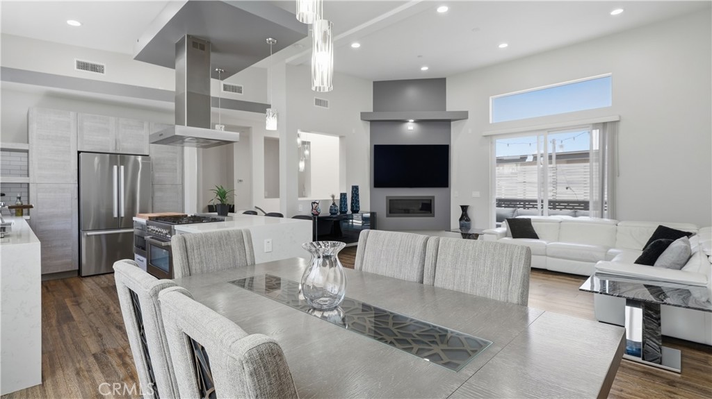 2520 Nelson #C Avenue C