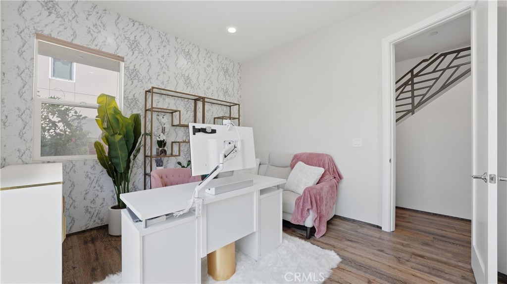 2520 Nelson #C Avenue C