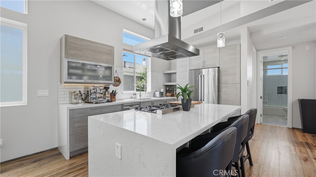 2520 Nelson #C Avenue C