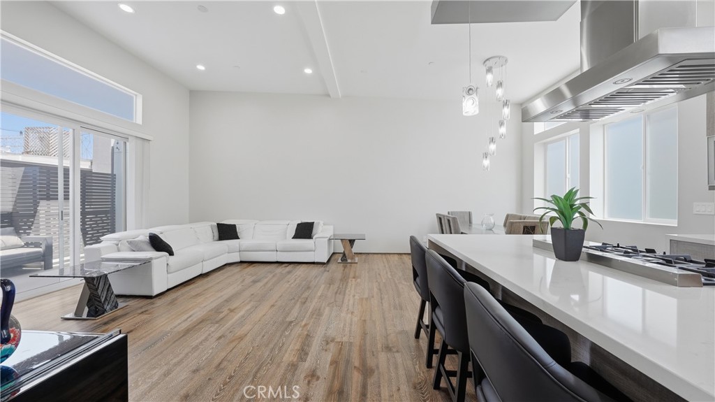 2520 Nelson #C Avenue C