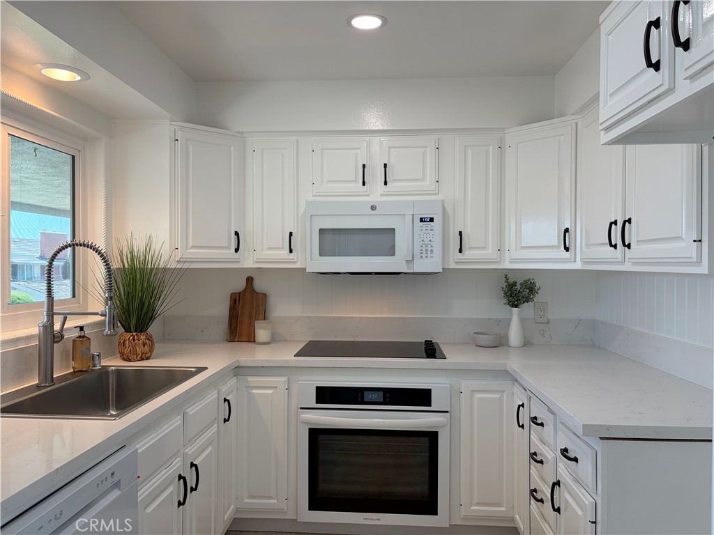 22663 Nadine Circle B