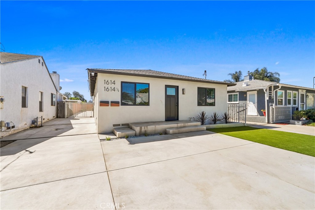 1614 W 214th