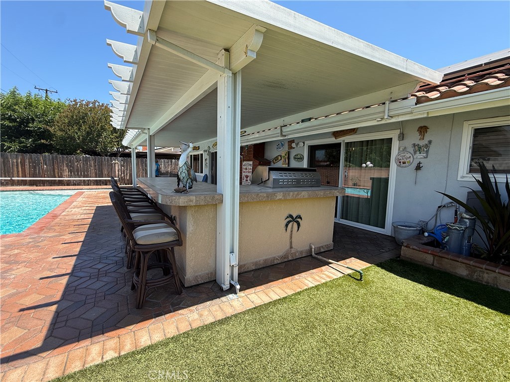223 N Garsden