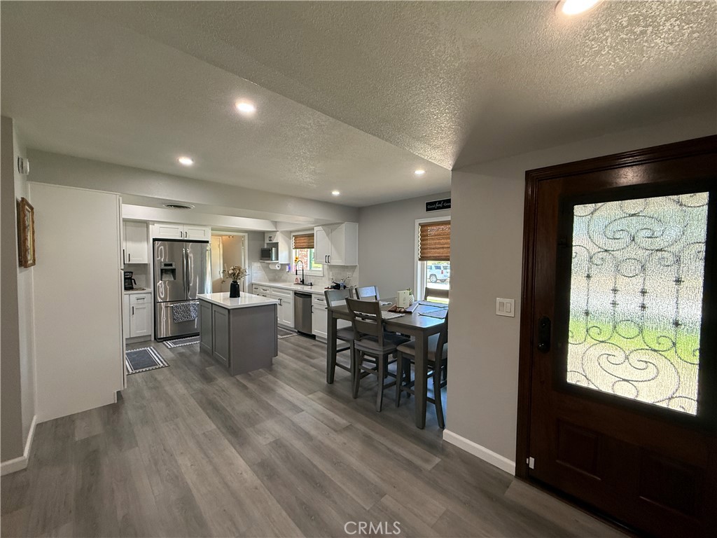 223 N Garsden