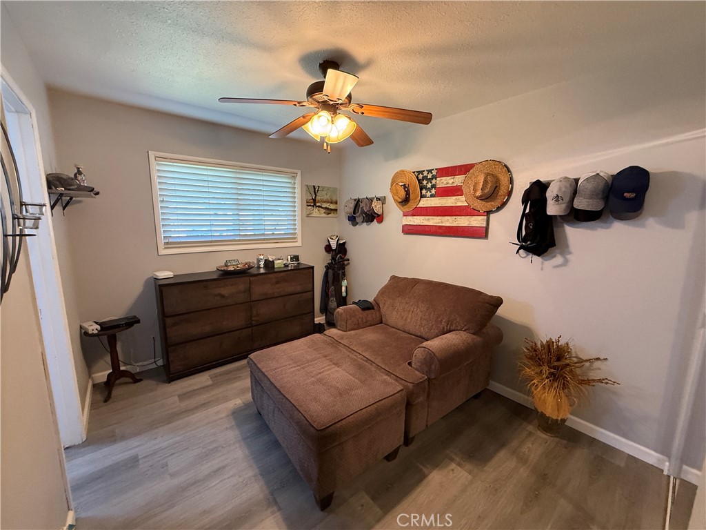 223 N Garsden