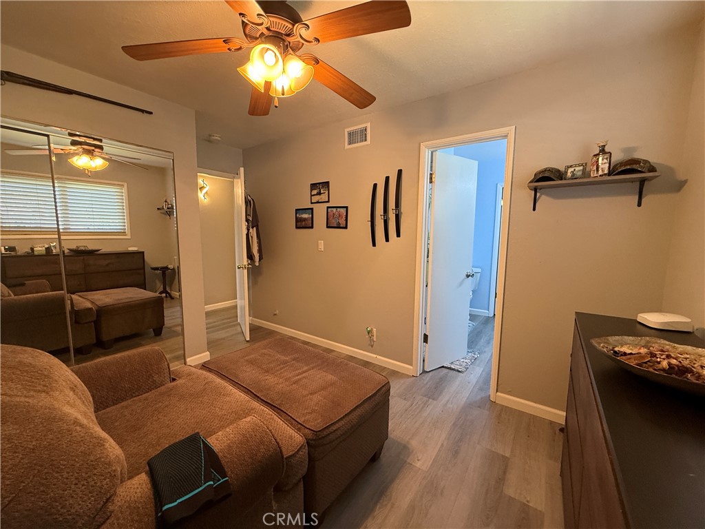 223 N Garsden