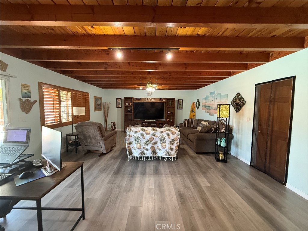223 N Garsden
