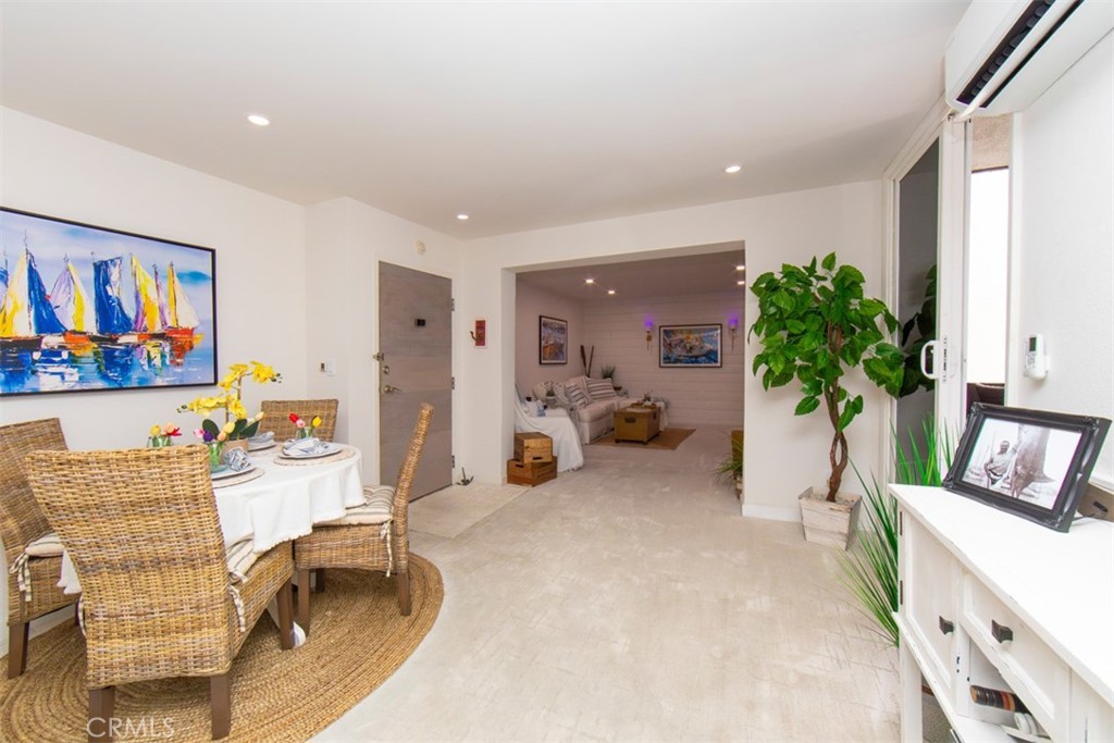 28121 Highridge 305