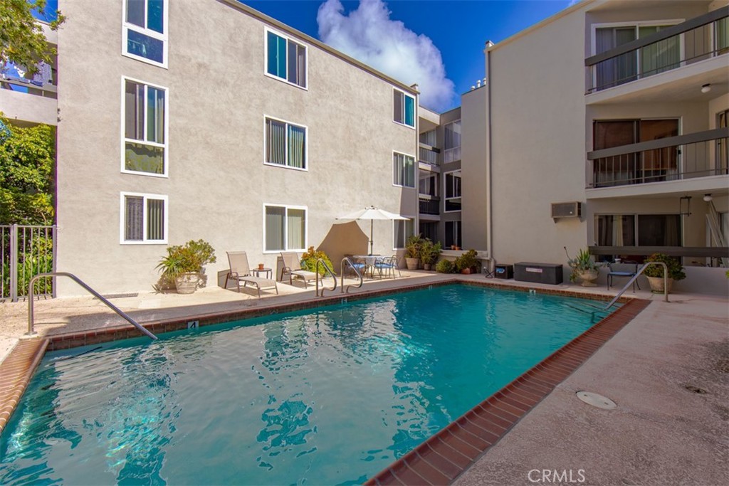 28121 Highridge 305