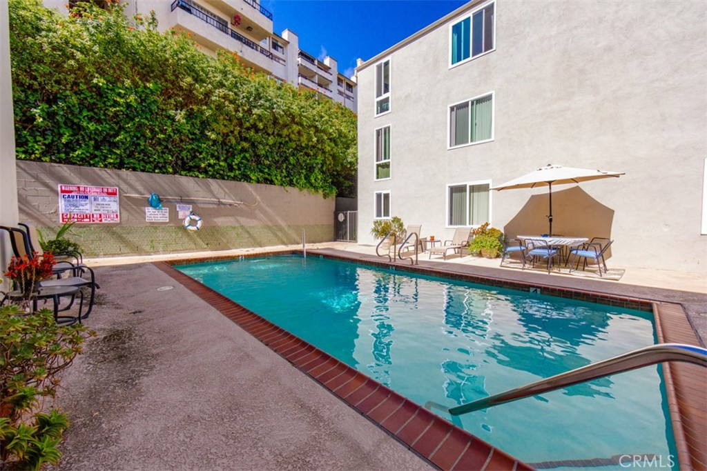 28121 Highridge 305