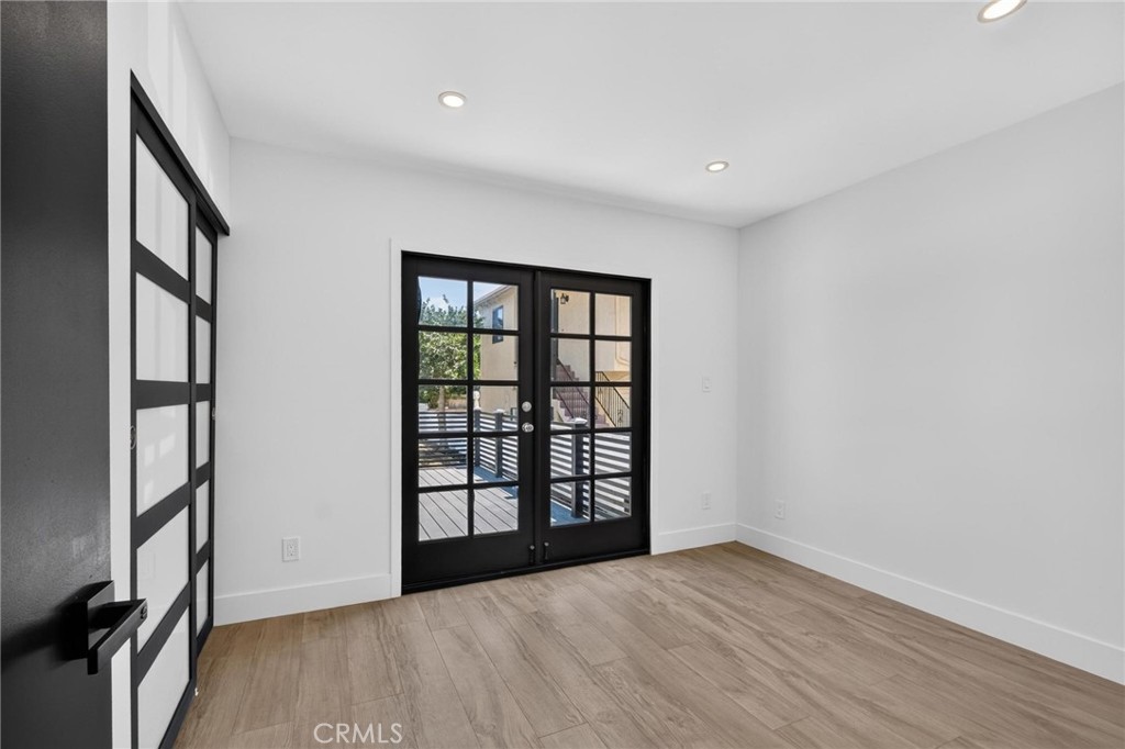 1223 W 23rd
