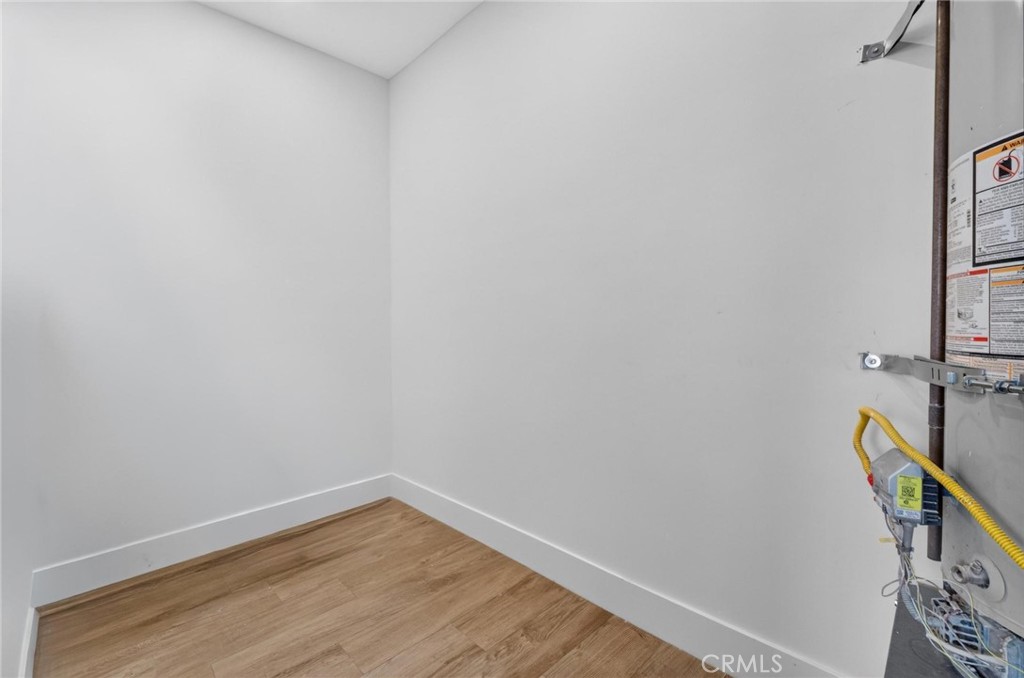 1223 W 23rd
