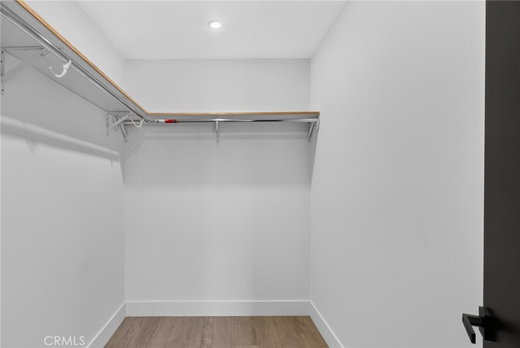 1223 W 23rd