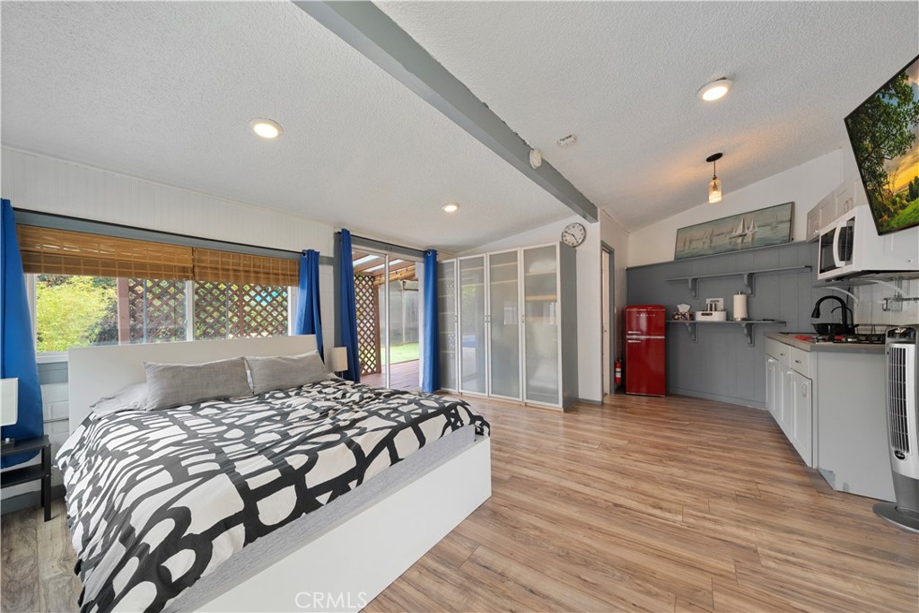 4217 Stewart