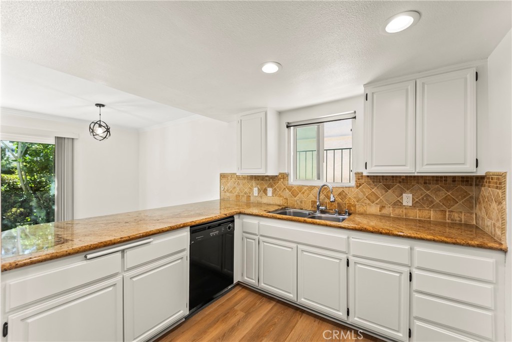 1214 S Alma 1
