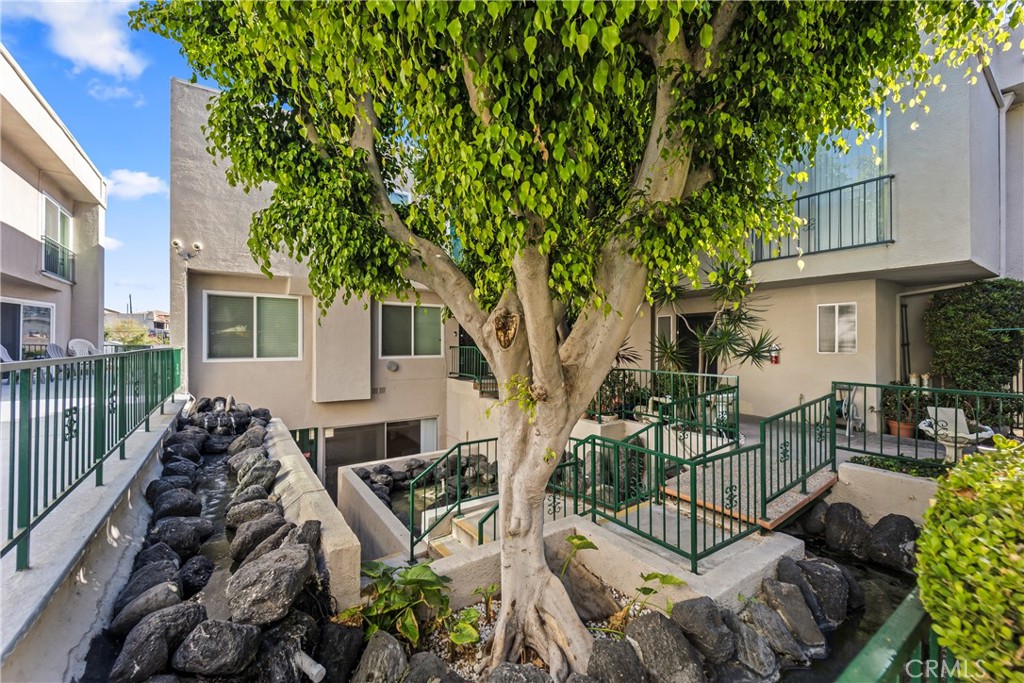 1214 S Alma 1