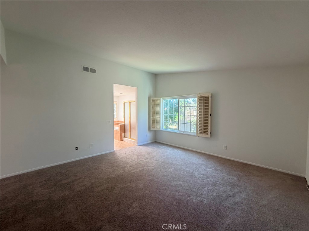 2664 Woodbury
