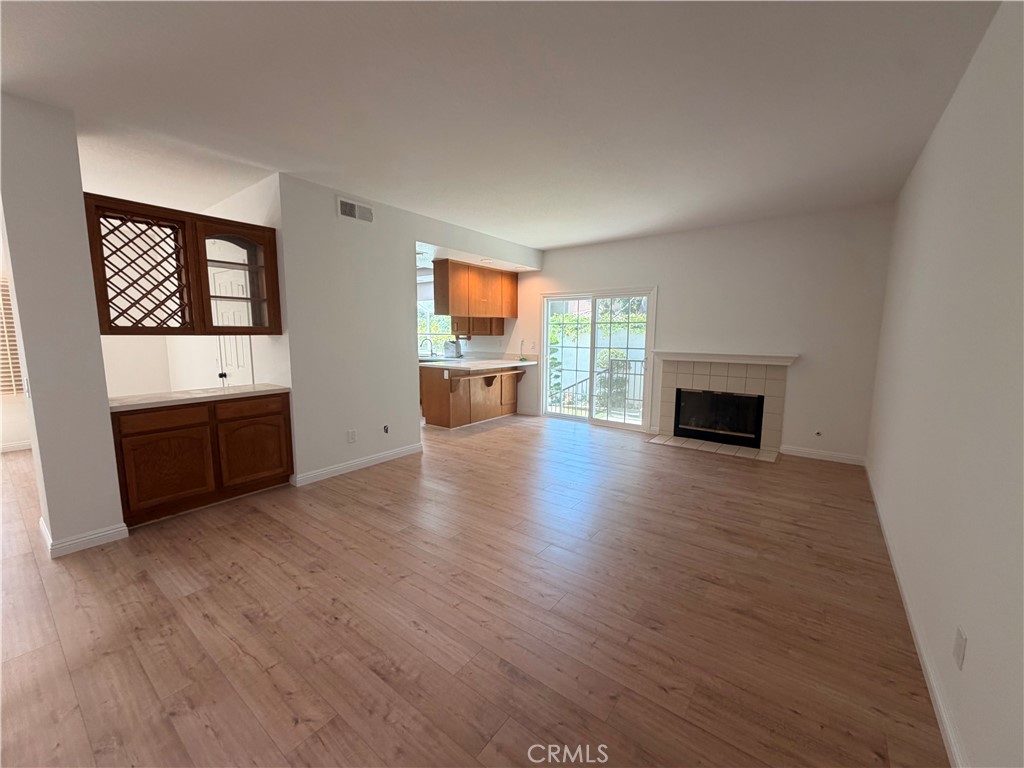 2664 Woodbury