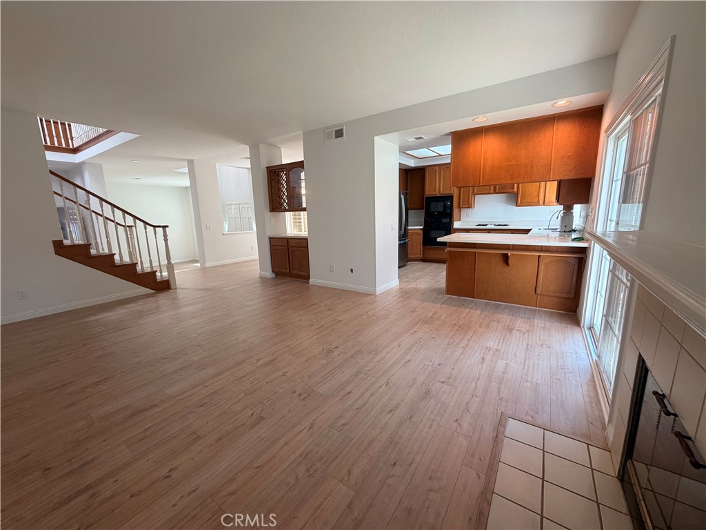 2664 Woodbury