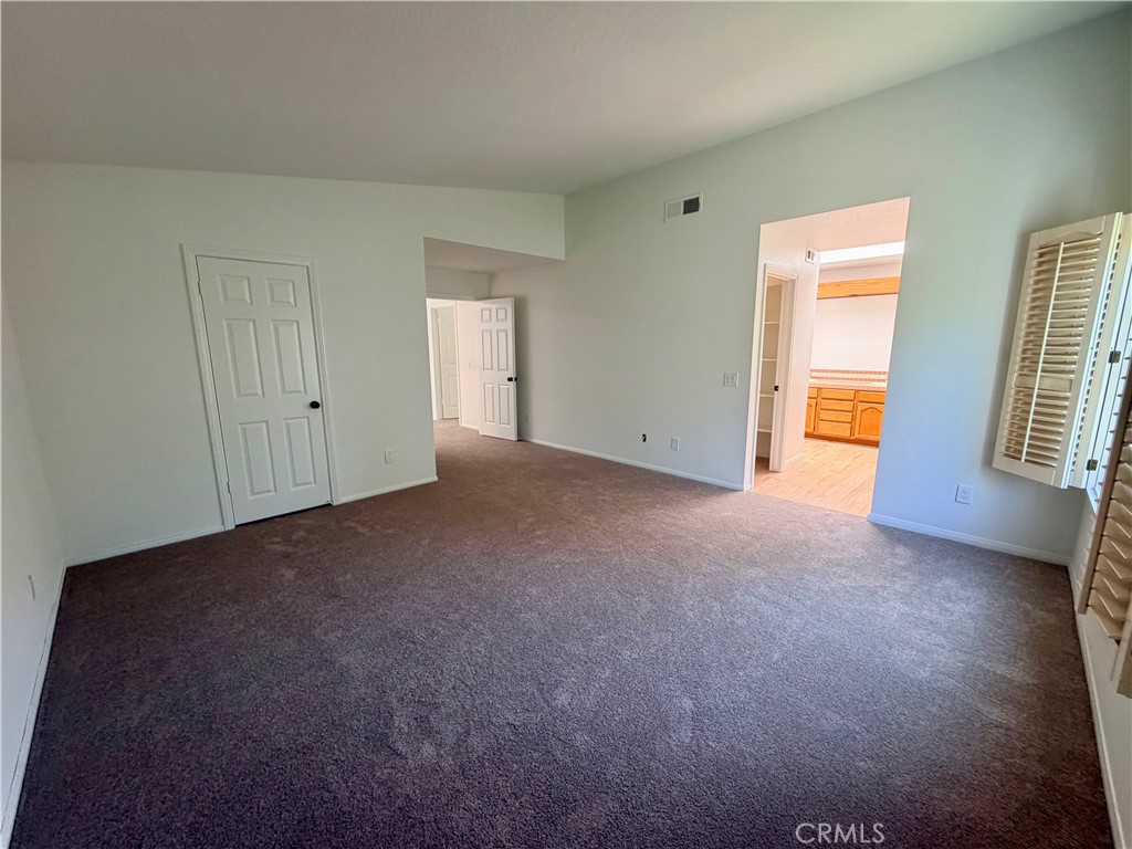 2664 Woodbury