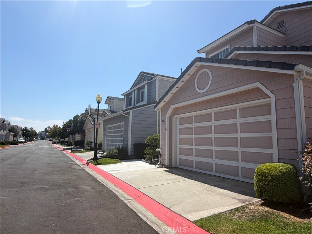 2664 Woodbury