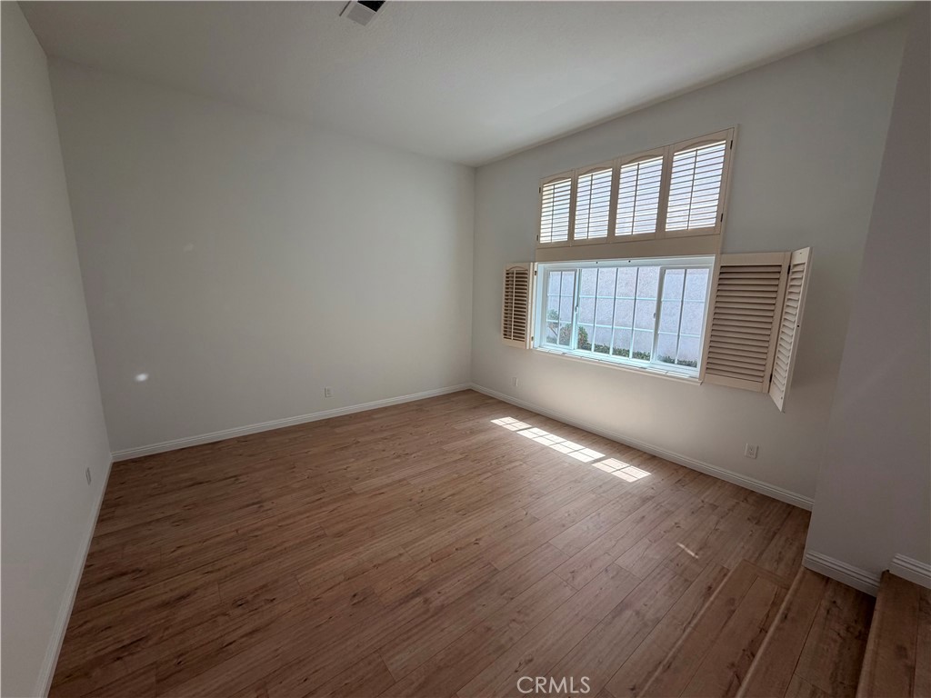 2664 Woodbury