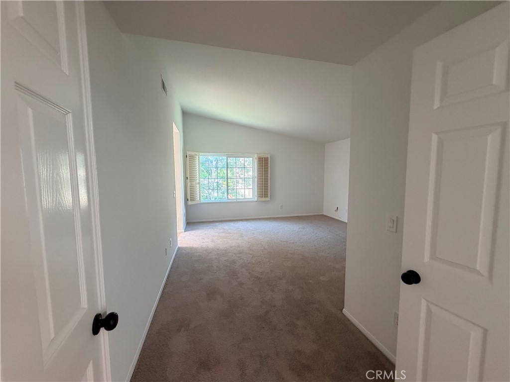 2664 Woodbury