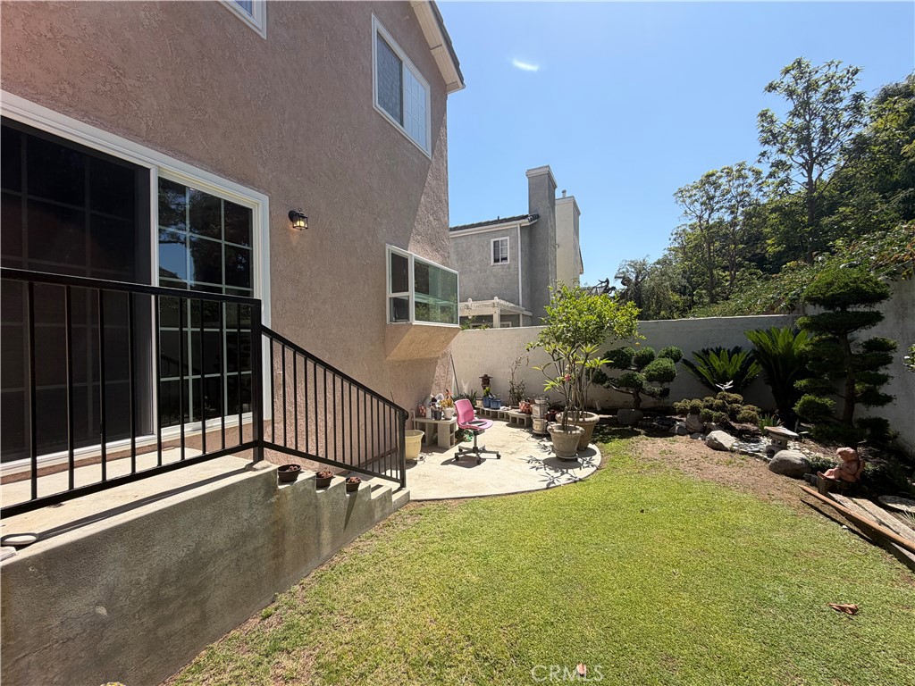 2664 Woodbury