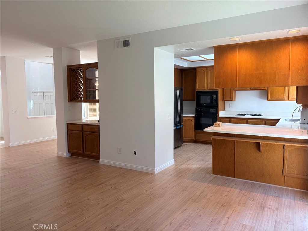2664 Woodbury