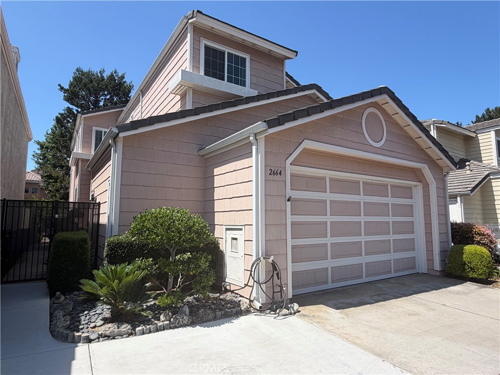 2664 Woodbury