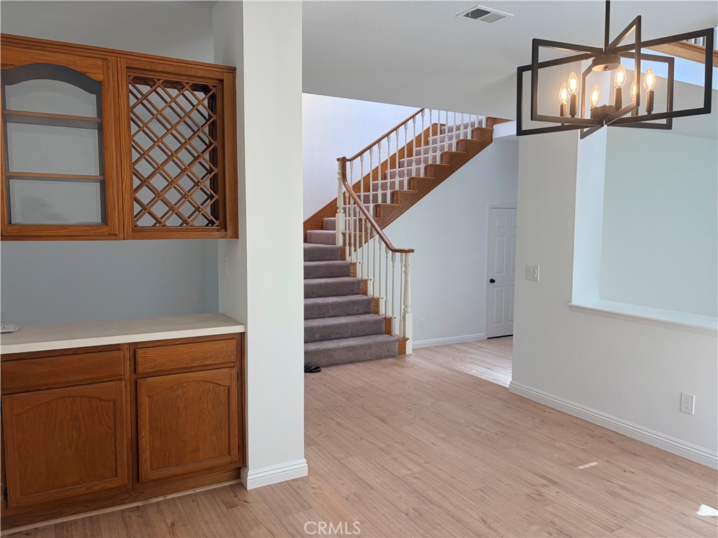 2664 Woodbury