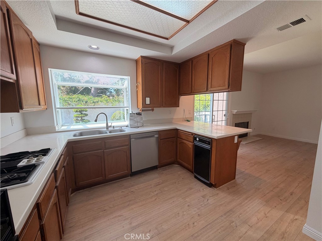 2664 Woodbury