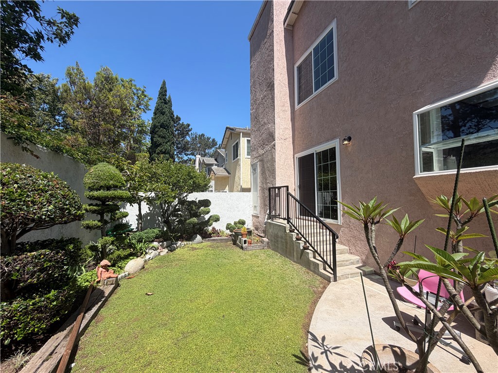 2664 Woodbury