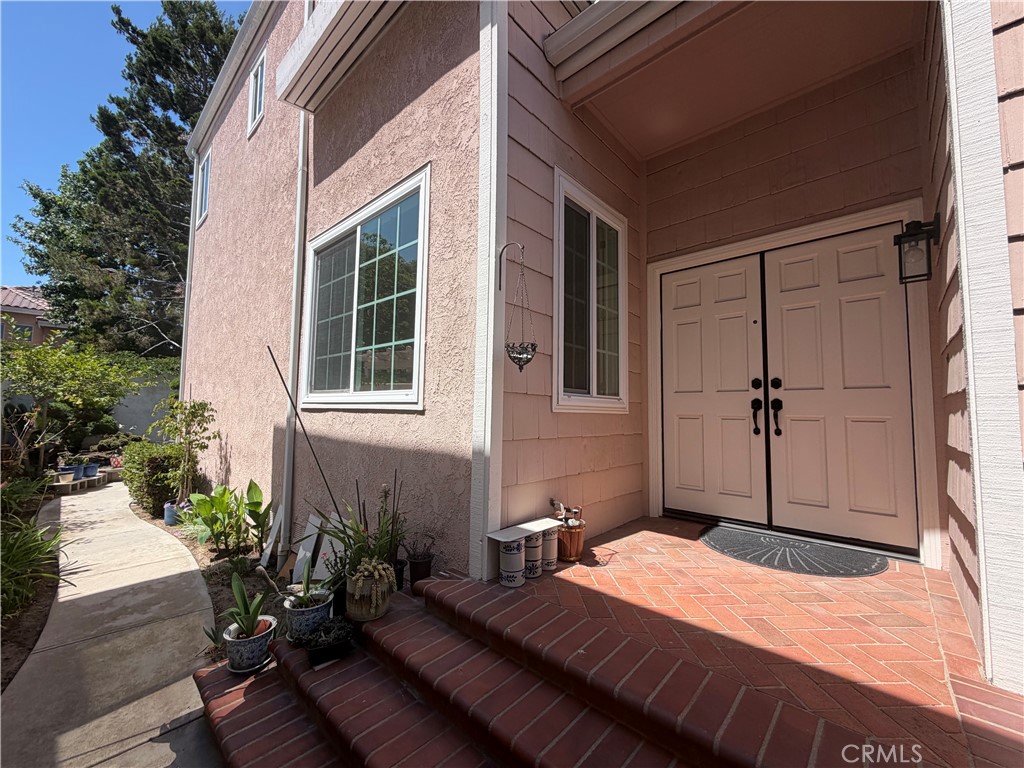 2664 Woodbury