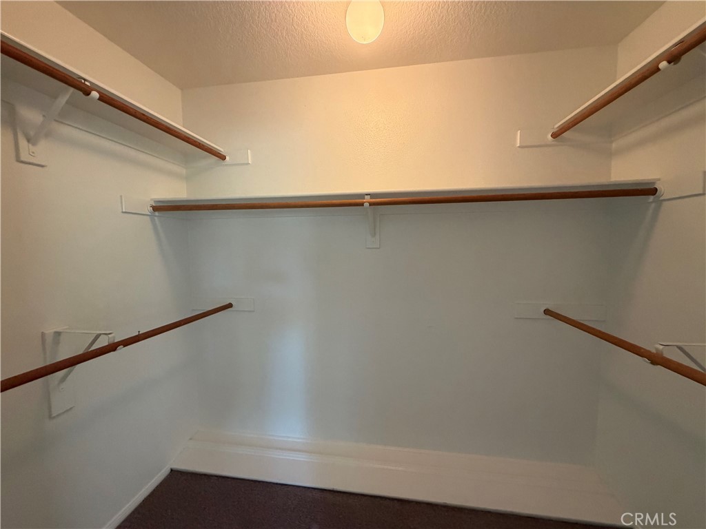 2664 Woodbury