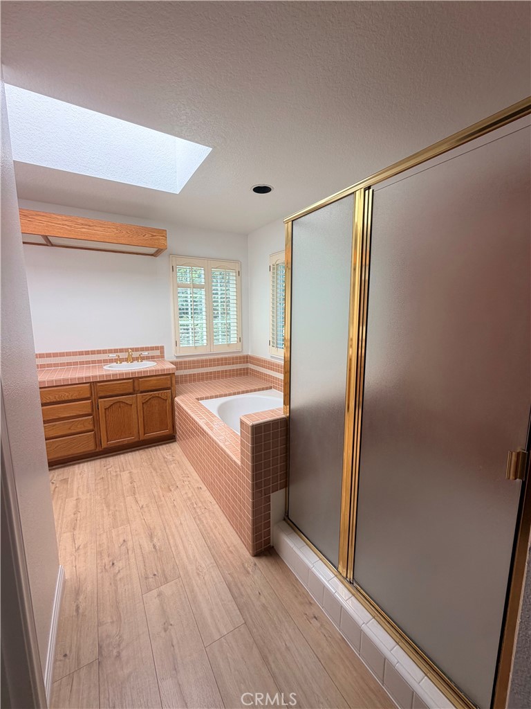 2664 Woodbury
