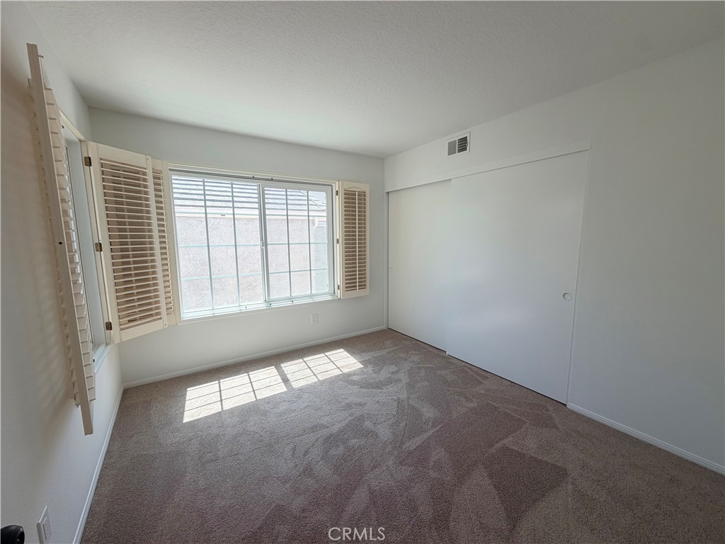 2664 Woodbury