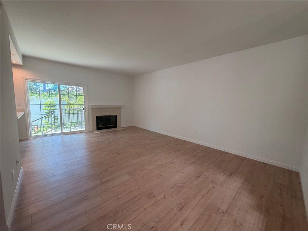 2664 Woodbury