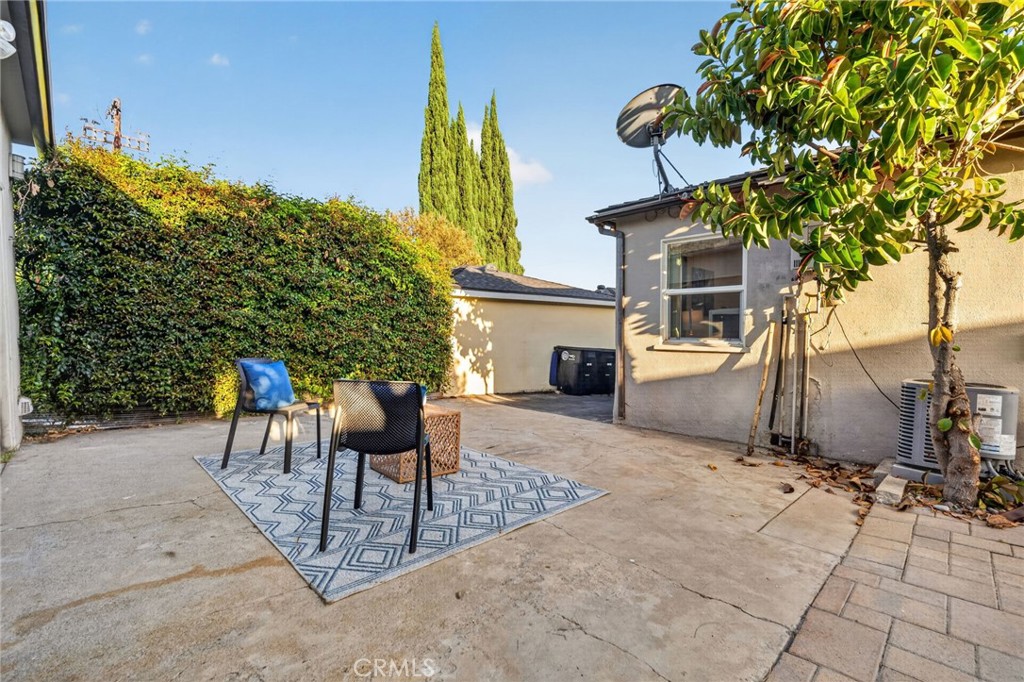 3215 Prospect