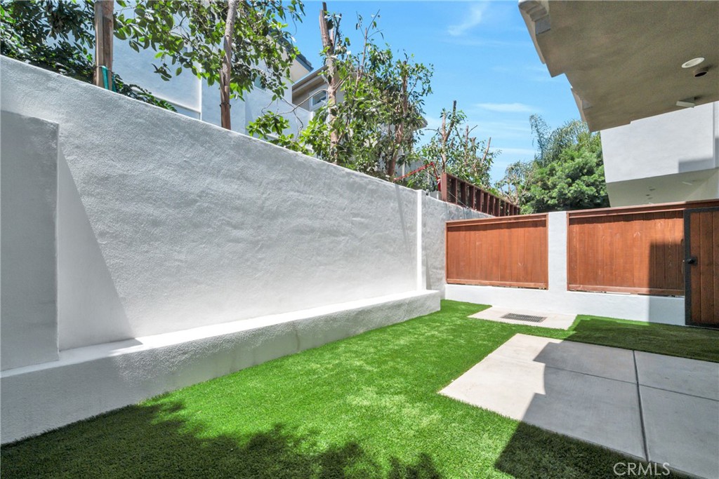 1725 Ford Avenue
