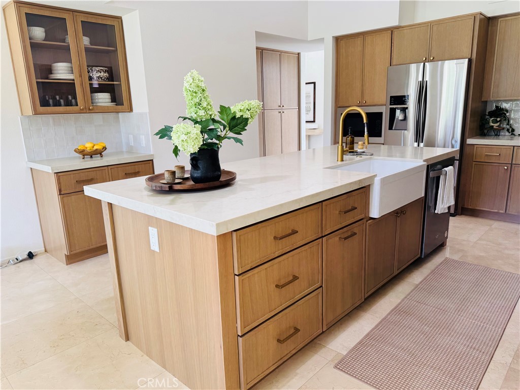 80030 Cedar