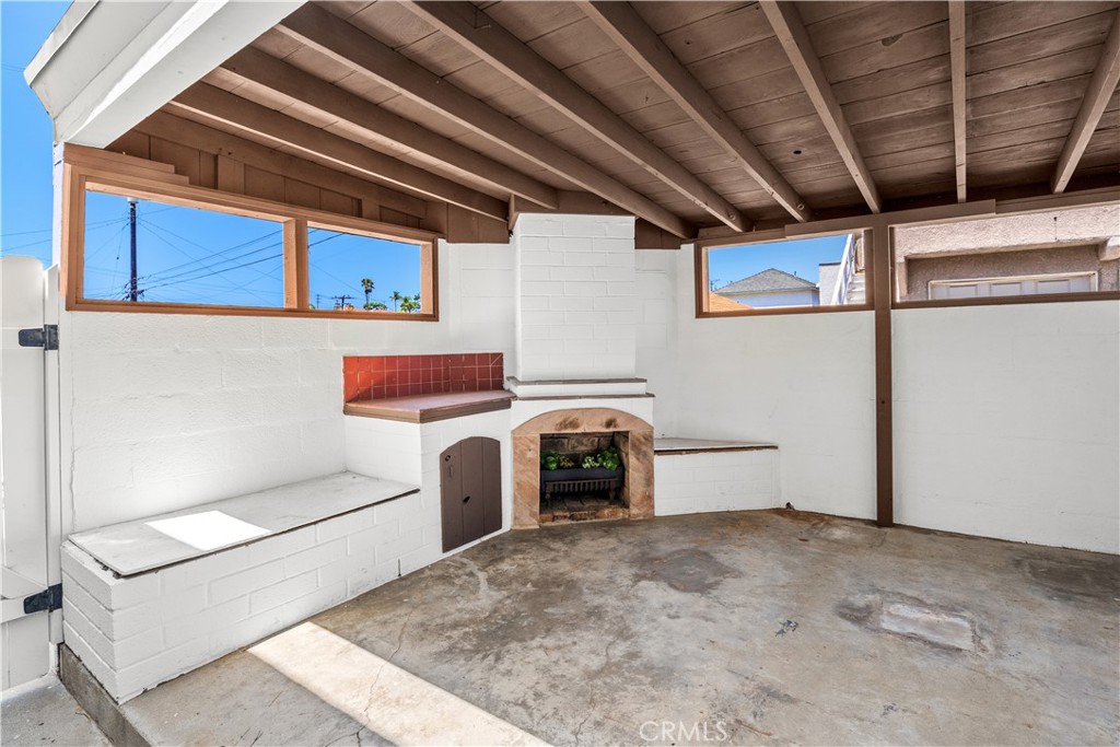 511 E Palm Avenue