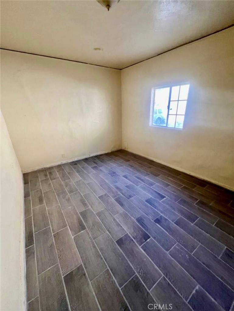 1448 W 106th