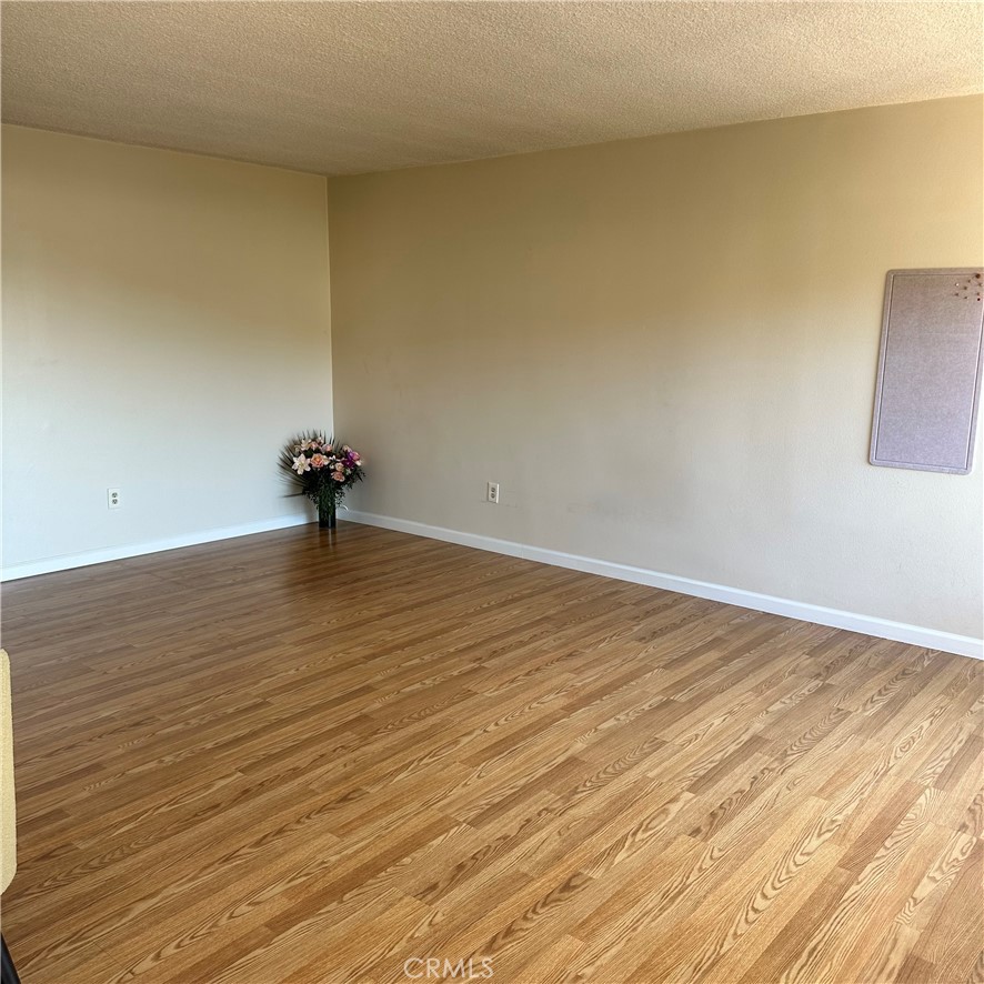 704 W 30th Street
