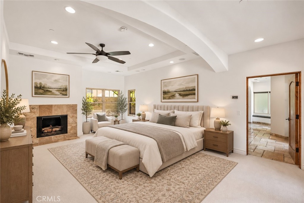 725 Dogwood W